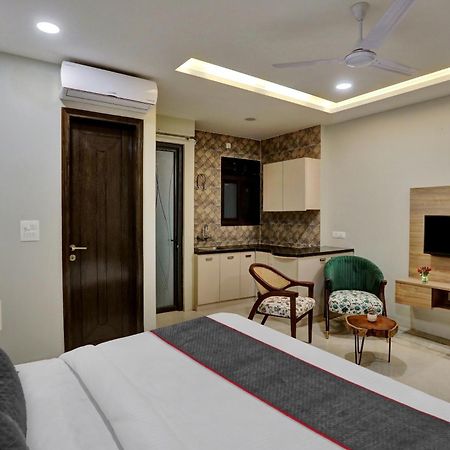 Townhouse Xanthe Hotell Noida Exteriör bild