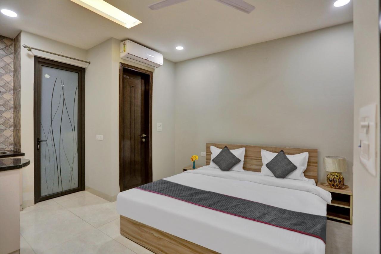 Townhouse Xanthe Hotell Noida Exteriör bild