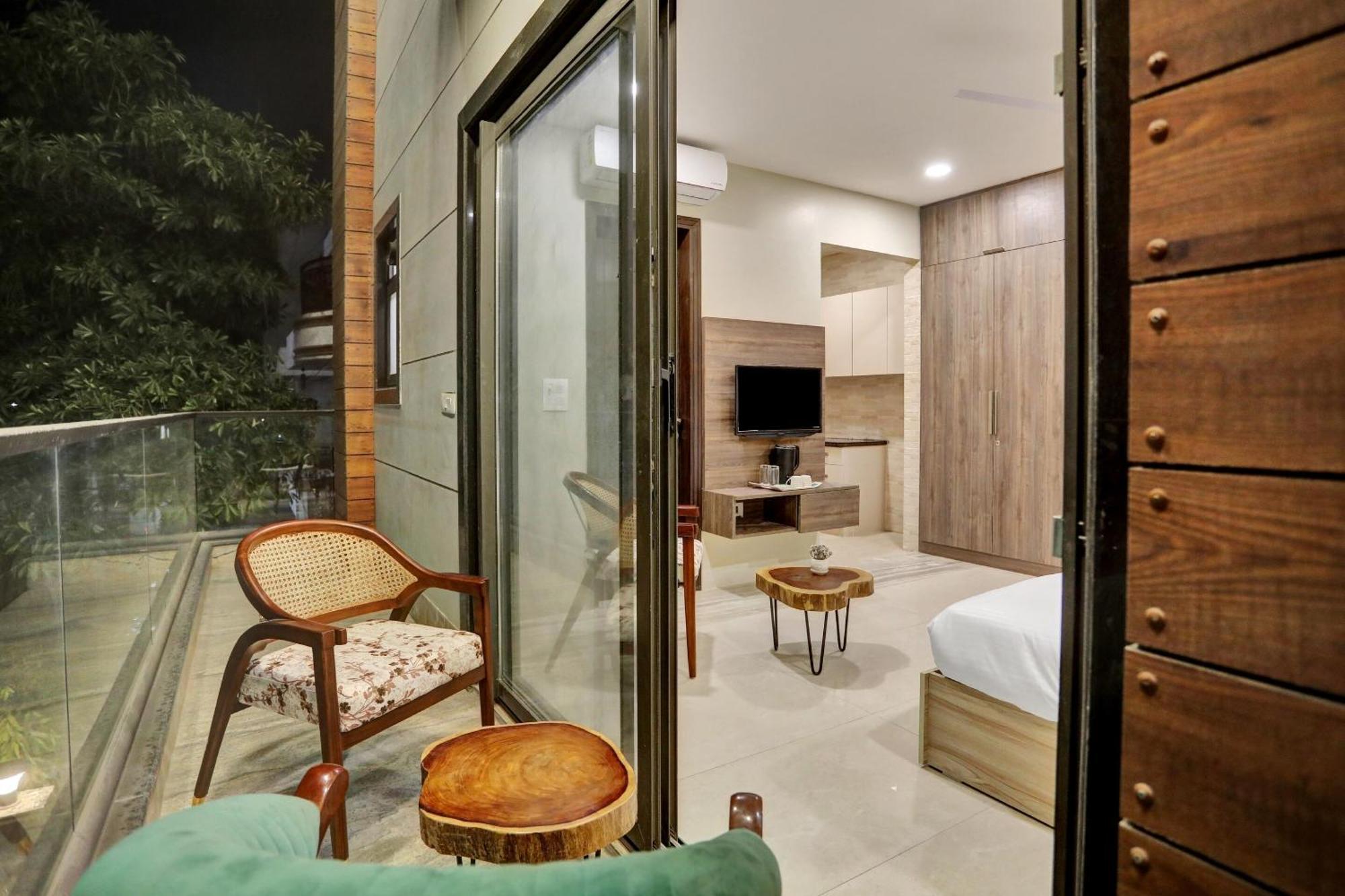 Townhouse Xanthe Hotell Noida Exteriör bild