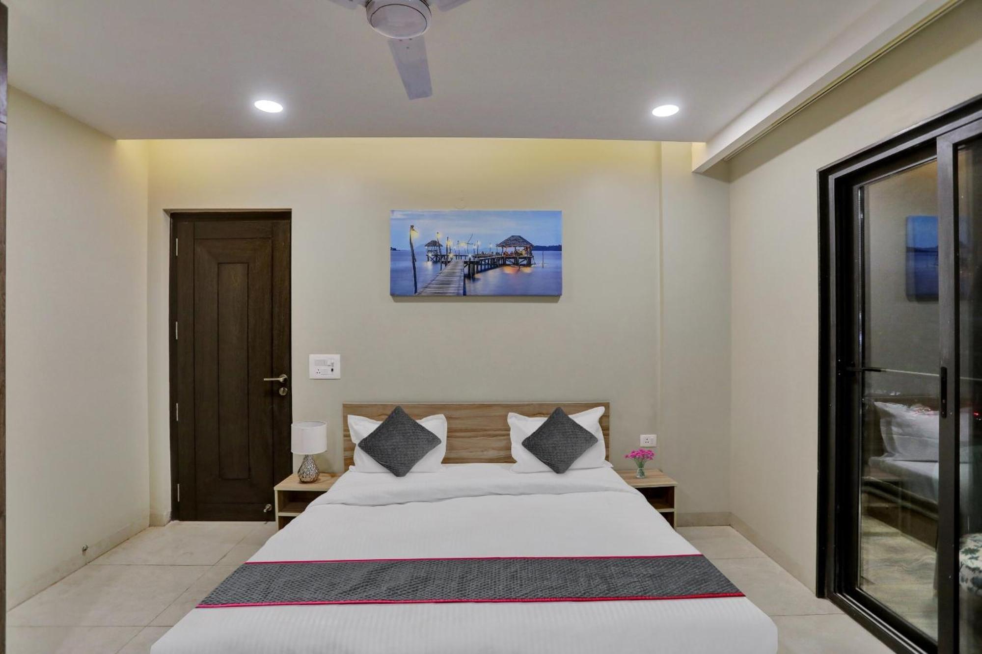 Townhouse Xanthe Hotell Noida Exteriör bild