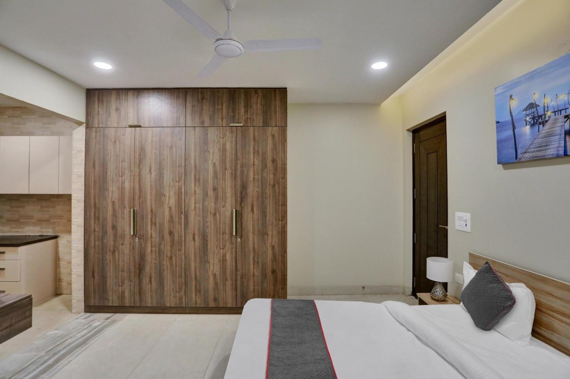 Townhouse Xanthe Hotell Noida Exteriör bild